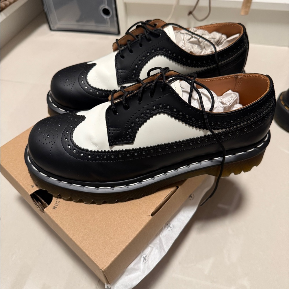 Dr. Martens BEX
